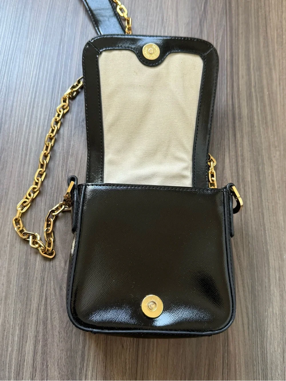 Tory Burch Black Leather Crossbody with Gold Chain Strap